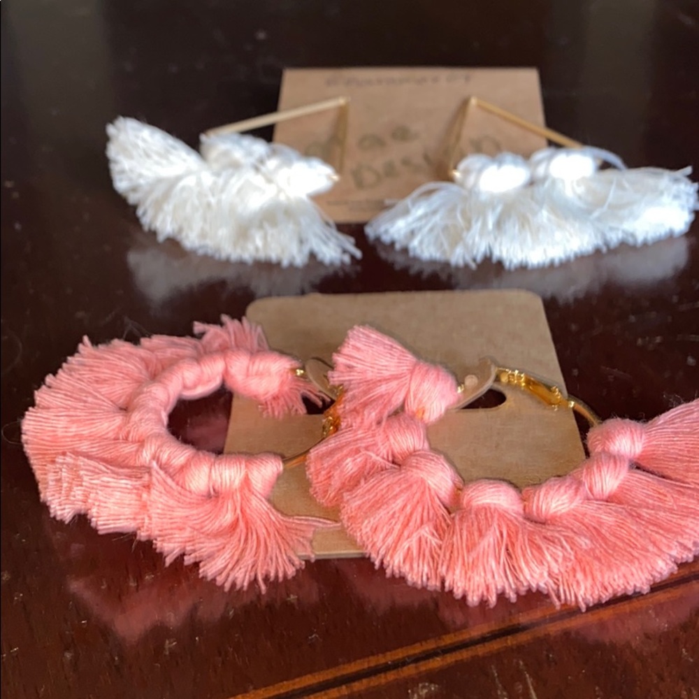 Earrings - Picture 2 of 4